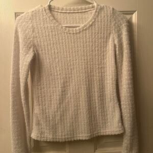 White long sleeve sweater